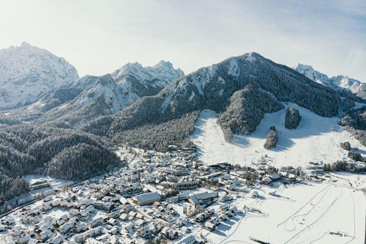 Sport & Sunny Cosy Alpine Retreat Lejlighed Kranjska Gora Eksteriør billede