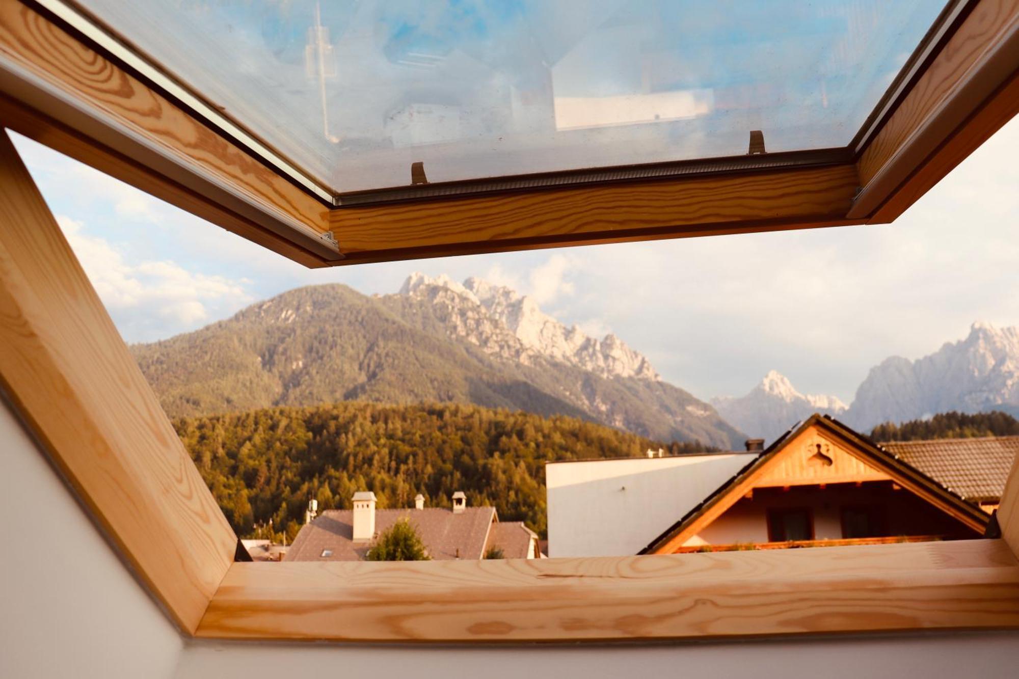 Sport & Sunny Cosy Alpine Retreat Lejlighed Kranjska Gora Eksteriør billede